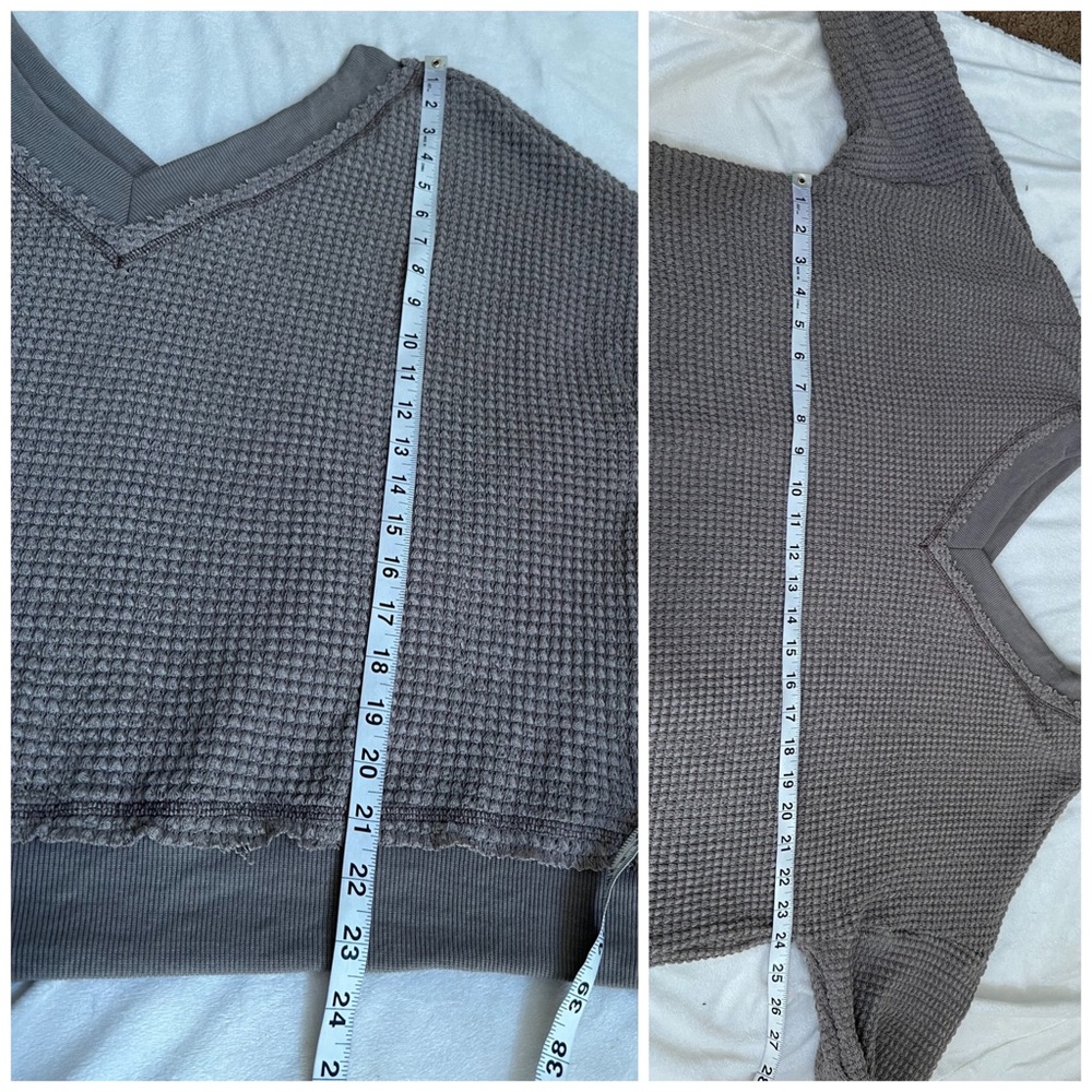 Pink Lily mocha waffle knit v-neck top - Picture 5 of 5